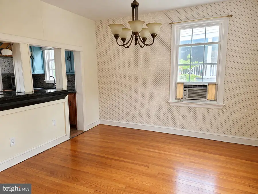 4333 Clagett Rd, Hyattsville, MD 20782 - #3