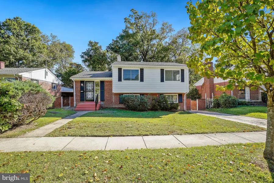 6117 Balfour Dr, Hyattsville, MD 20782 - #2