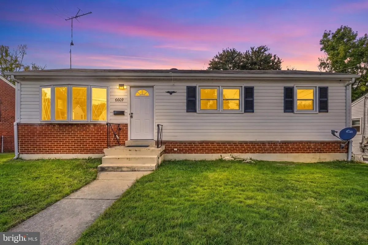 6609 March Dr, Oxon Hill, MD 20745 - #1