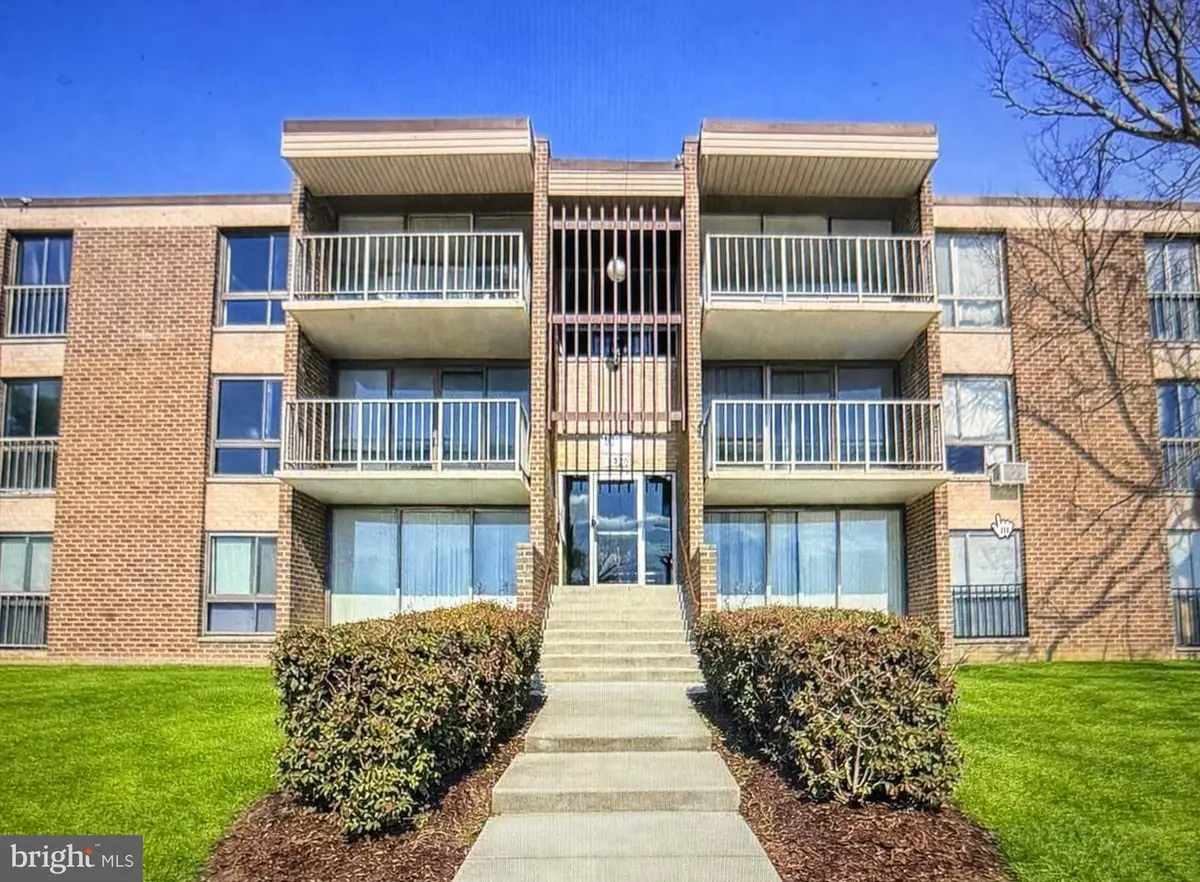 7975 Riggs Rd Rd #4, Hyattsville, MD 20783 - #1