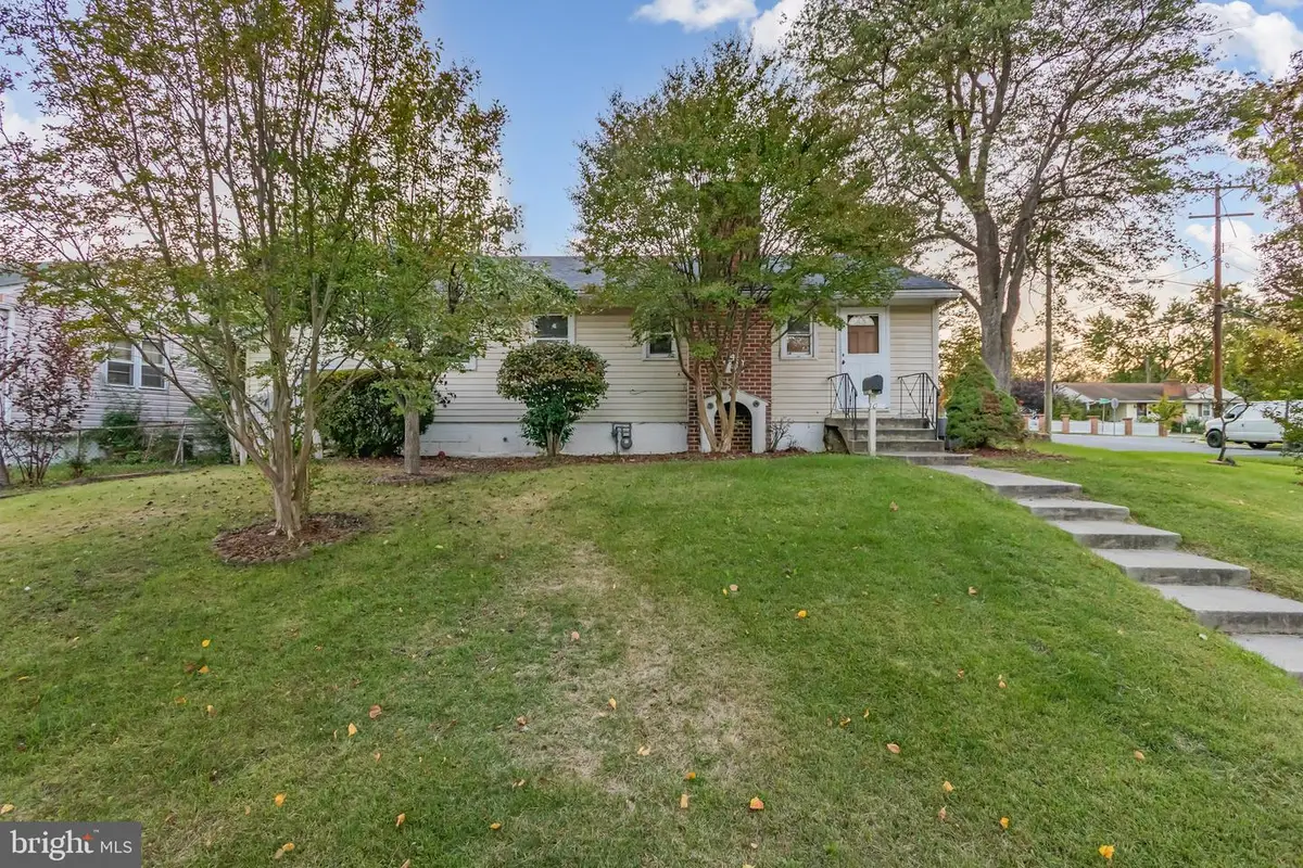 6306 Balfour Dr, Hyattsville, MD 20782 - #1