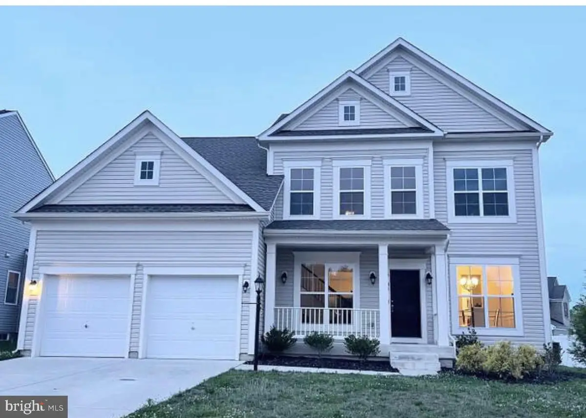 6104 Hunt Weber Dr, Clinton, MD 20735 - #1