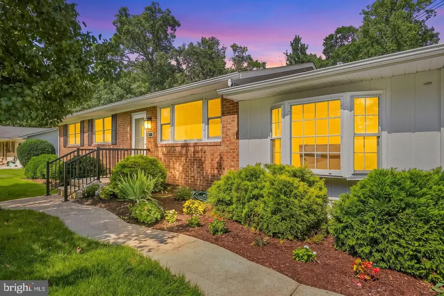 8618 Lantern Ln, Clinton, MD 20735 - #2