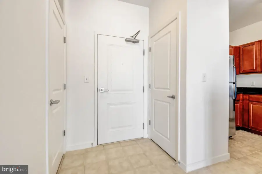 6506 America Blvd #801, Hyattsville, MD 20782 - #3