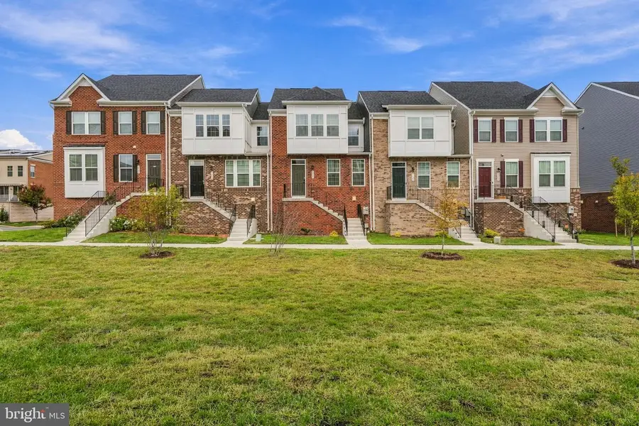 5404 Manor Park Dr #c, Upper Marlboro, MD 20772 - #3