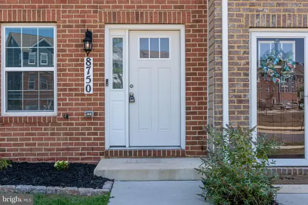 8750 Mimosa Ave, CLINTON, MD 20735