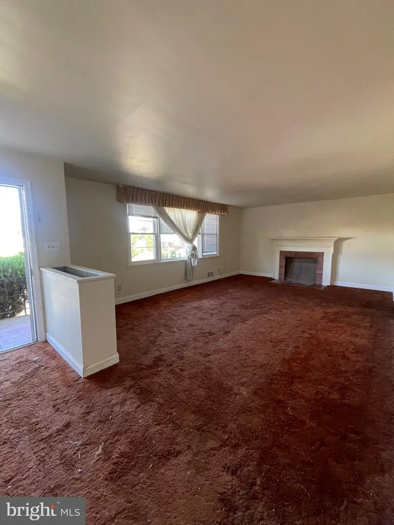 2027 Jameson St, Temple Hills, MD 20748 - #2