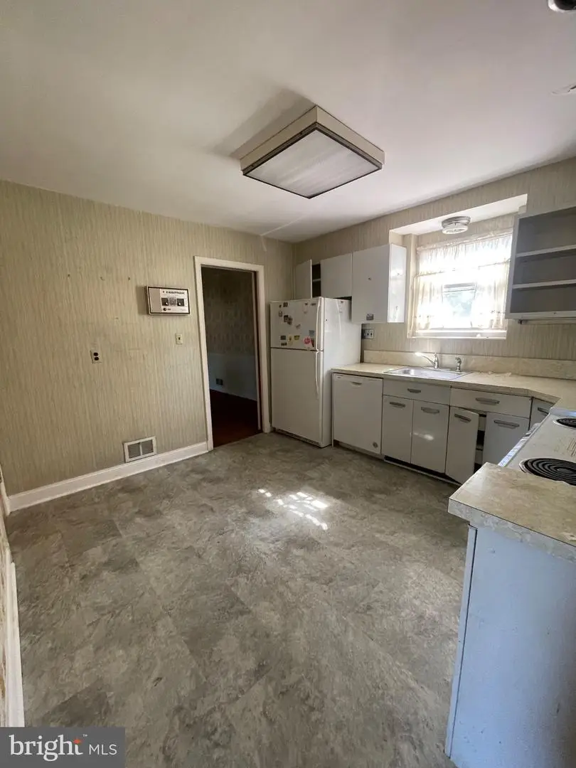 2027 Jameson St, Temple Hills, MD 20748 - #3