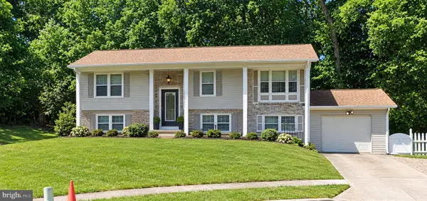 6001 Armor Dr, CLINTON, MD 20735