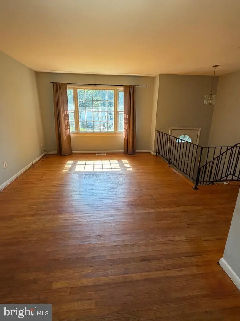 8703 Reicher St, Hyattsville, MD 20785 - #3