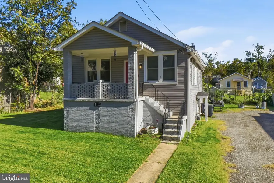 711 60th Ave, Capitol Heights, MD 20743 - #3