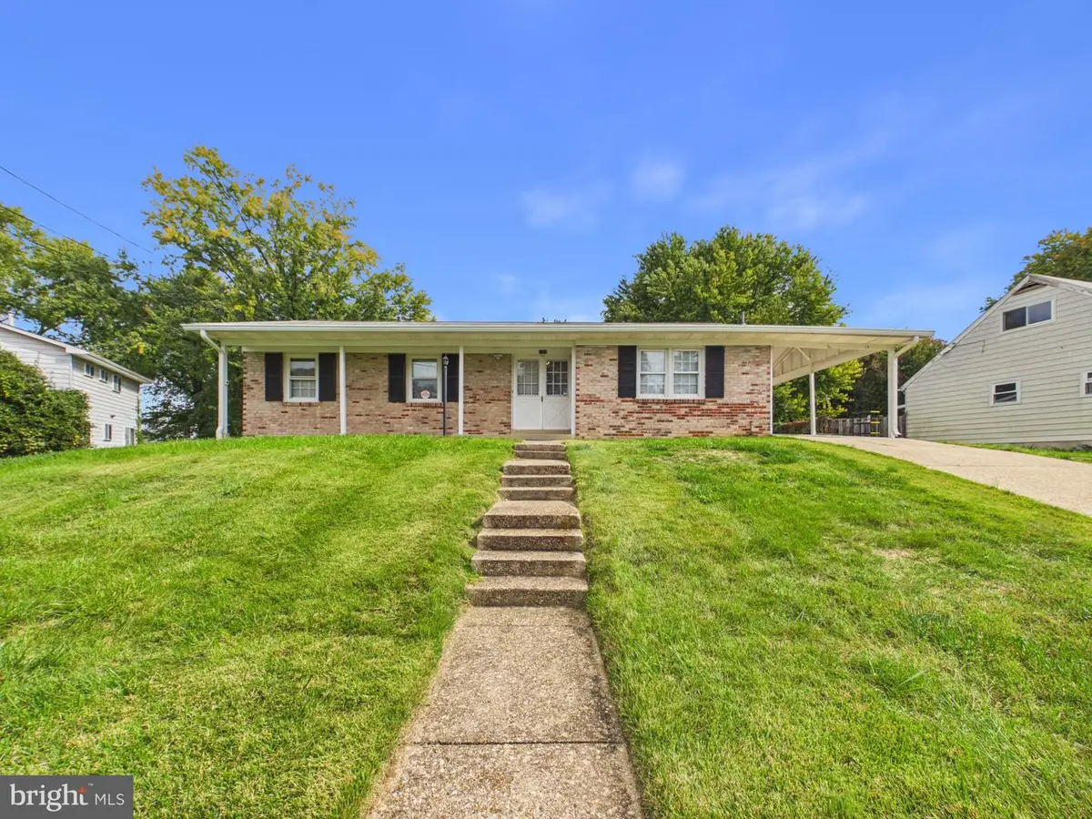 7502 Grange Hall Dr, Fort Washington, MD 20744 - #1