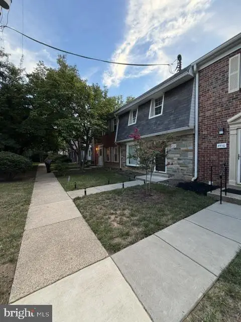 7708 Lakecrest Dr, Greenbelt, MD 20770 - #3