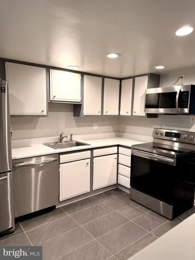 8629 Binghampton Pl, Upper Marlboro, MD 20772 - #3