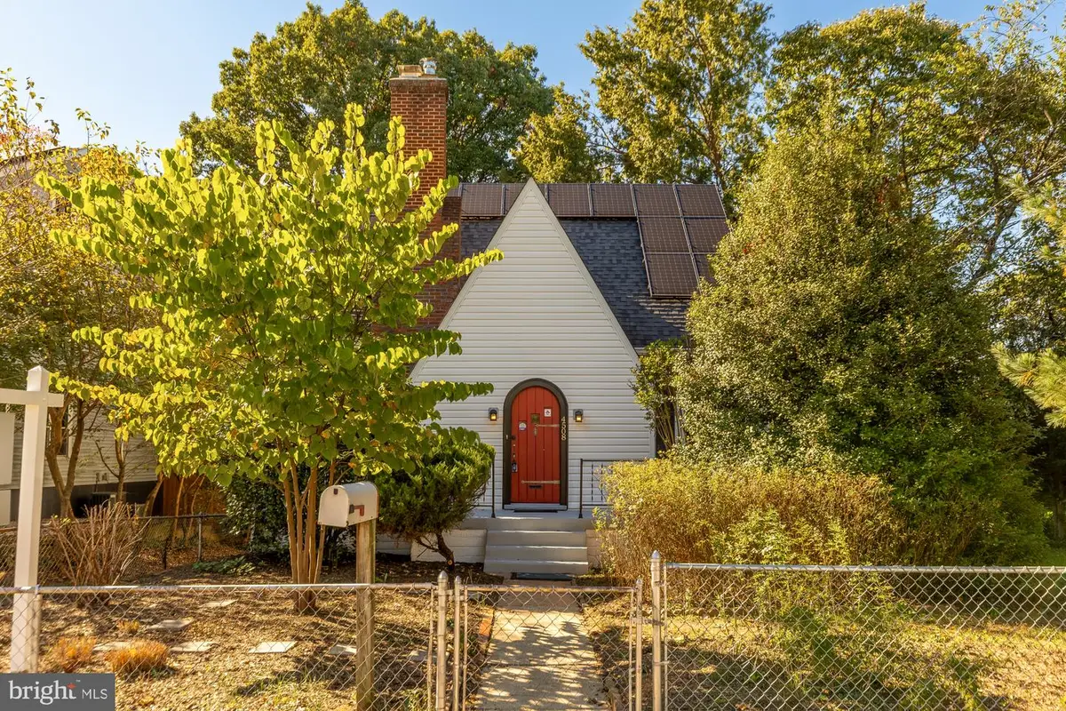 4508 37th St, Brentwood, MD 20722 - #1
