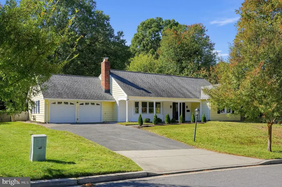 8703 Graystone Ln, Laurel, MD 20708 - #2