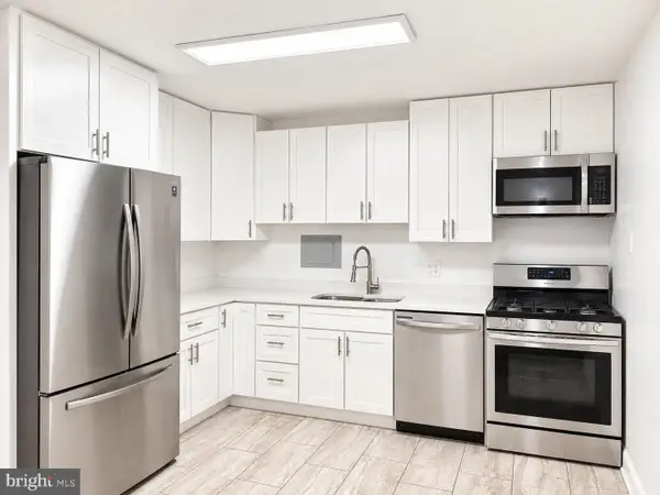 1836 Metzerott Rd #901, HYATTSVILLE, MD 20783