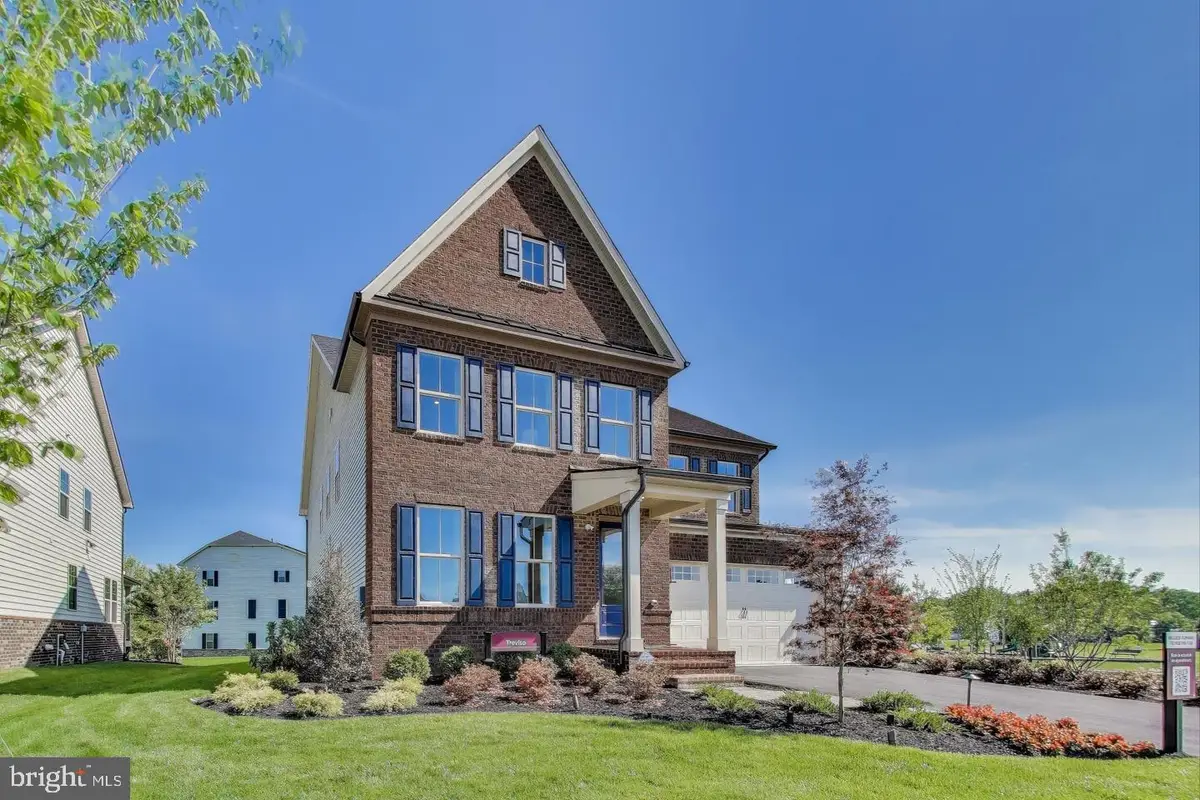 6501 Clubhouse Dr, Laurel, MD 20708 - #1