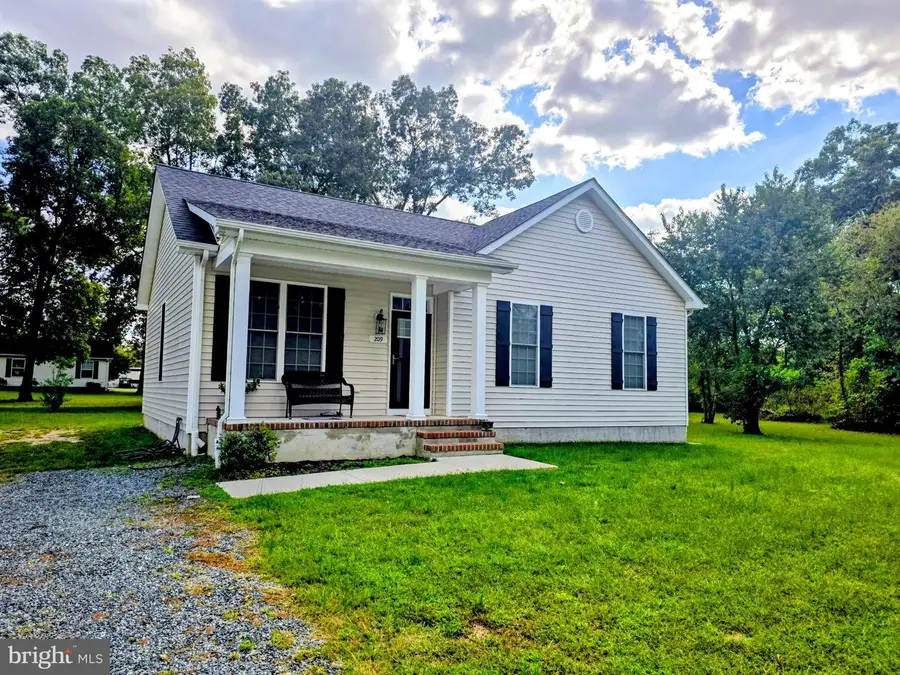 209 3rd St, Crumpton, MD 21628 - Image #2