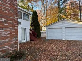 914 Chesapeake Dr, Stevensville, MD 21666 - Image #2