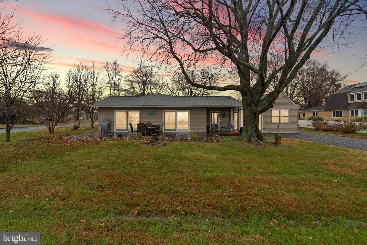 1701 Bayside Dr, Chester, MD 21619 - Image #1