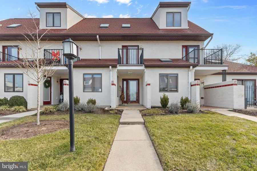 8-e Queen Victoria Way, Chester, MD 21619 - #2