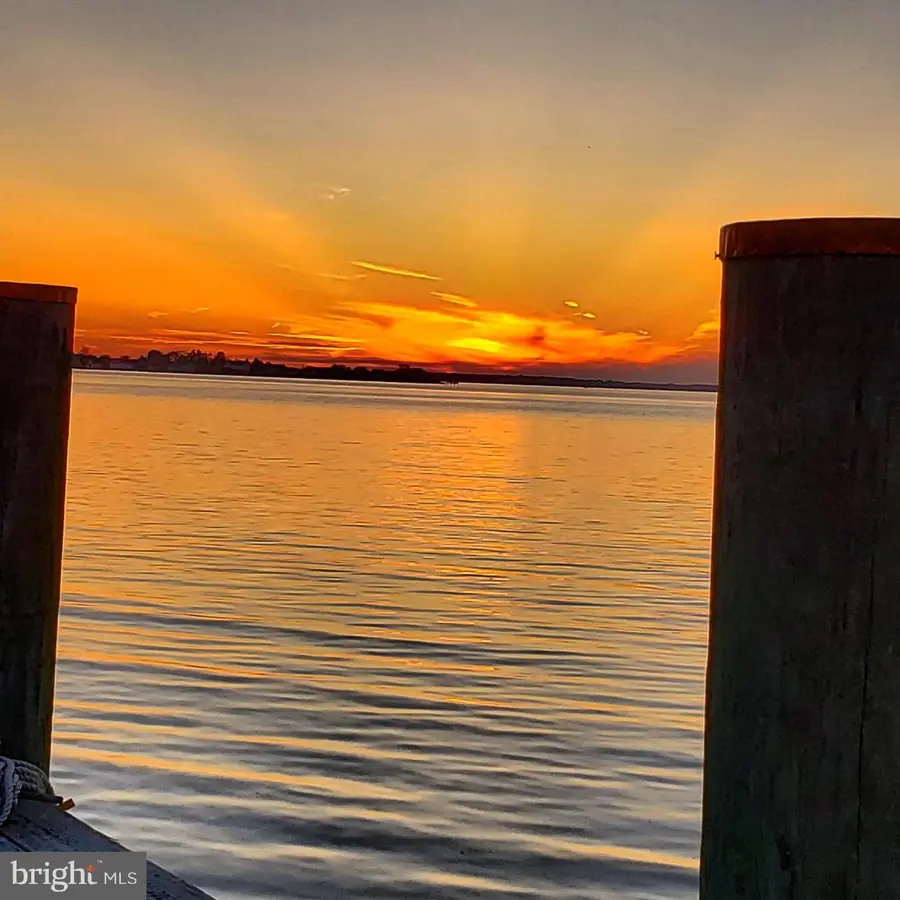 816 Chester River Dr, Grasonville, MD 21638 - #2