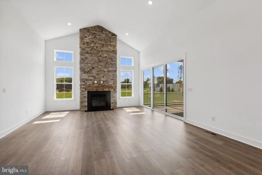 121 Kinglet Ct, Chester, MD 21619 - #3