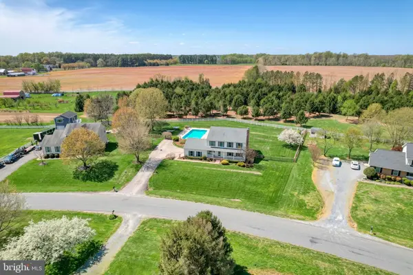 219 Overlook Dr, QUEENSTOWN, MD 21658