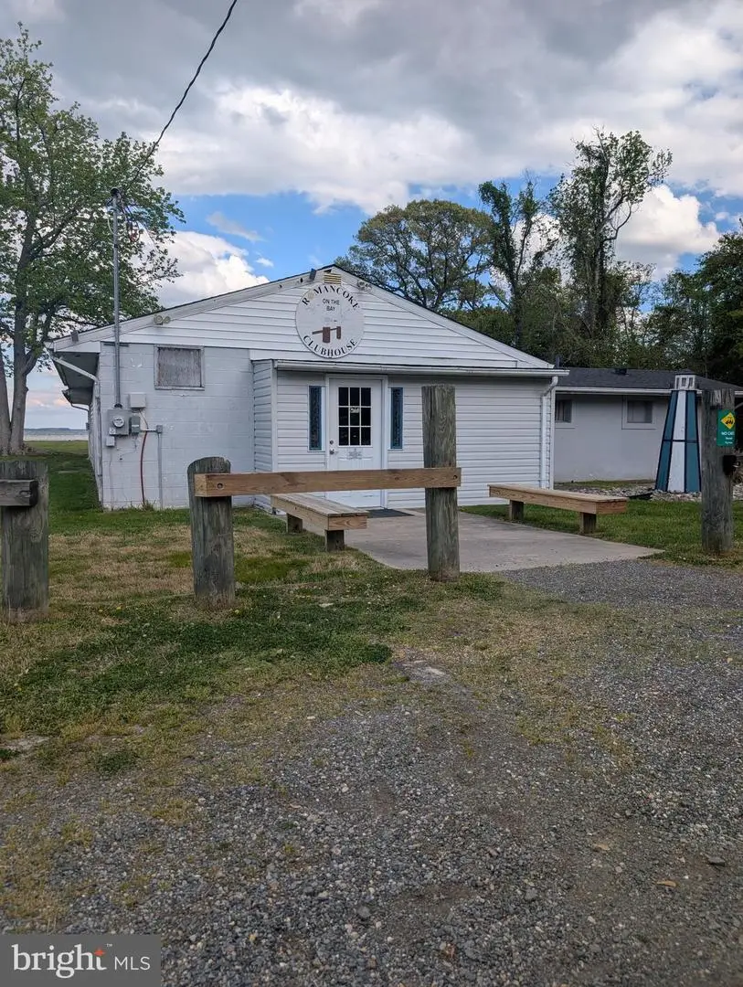 128 Long Point Rd, Stevensville, MD 21666 - #3