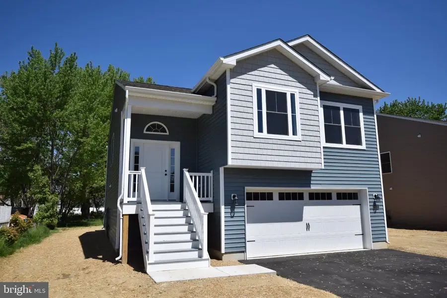 1921 Harbor Dr, Chester, MD 21619 - #2