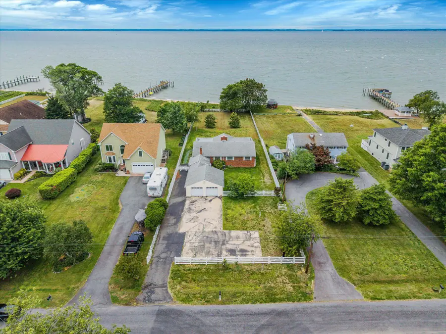 400 Beachside Dr, Stevensville, MD 21666 - #2