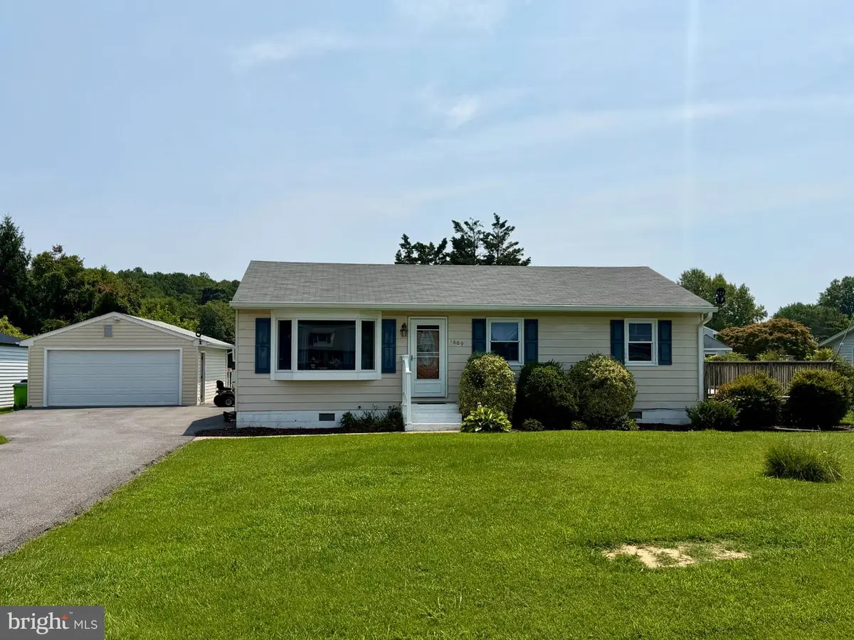 1609 Crab Alley Dr, Chester, MD 21619 - #1