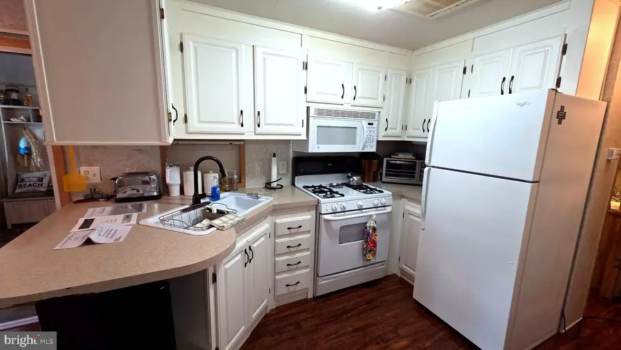 111 Beach Harbor Dr #236-e, Grasonville, MD 21638 - #3