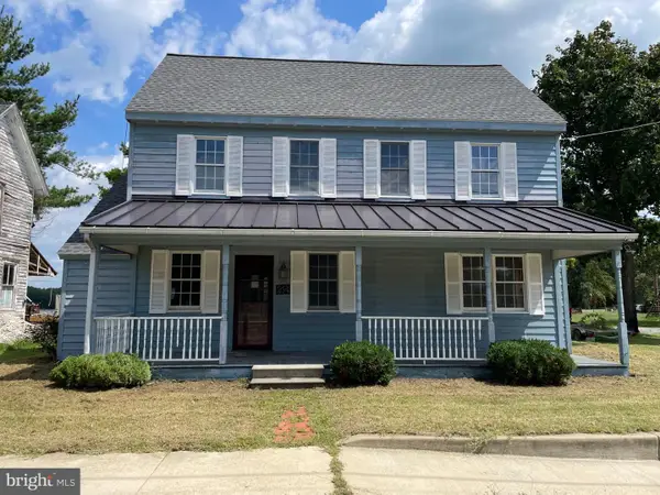 214 Broad St, CRUMPTON, MD 21628
