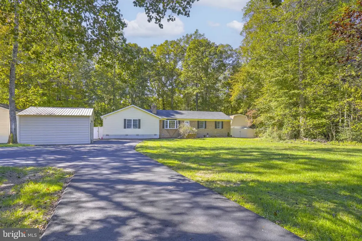37441 E Lakeland Dr, Mechanicsville, MD 20659 - Image #1