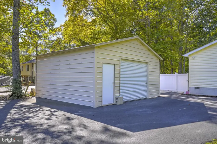 37441 E Lakeland Dr, Mechanicsville, MD 20659 - Image #3