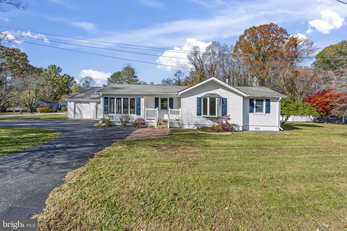 43124 Coles Dr, Hollywood, MD 20636 - Image #1