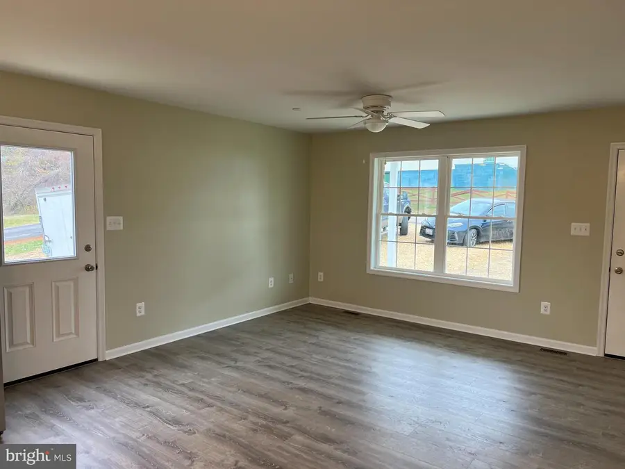 23173 Hilltop Dr, Bushwood, MD 20618 - Image #3