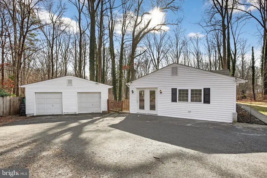 39441 Oak Ct, Mechanicsville, MD 20659 - #2