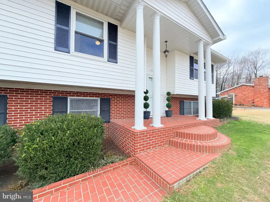 44699 Emma Ln, Hollywood, MD 20636 - Image #2