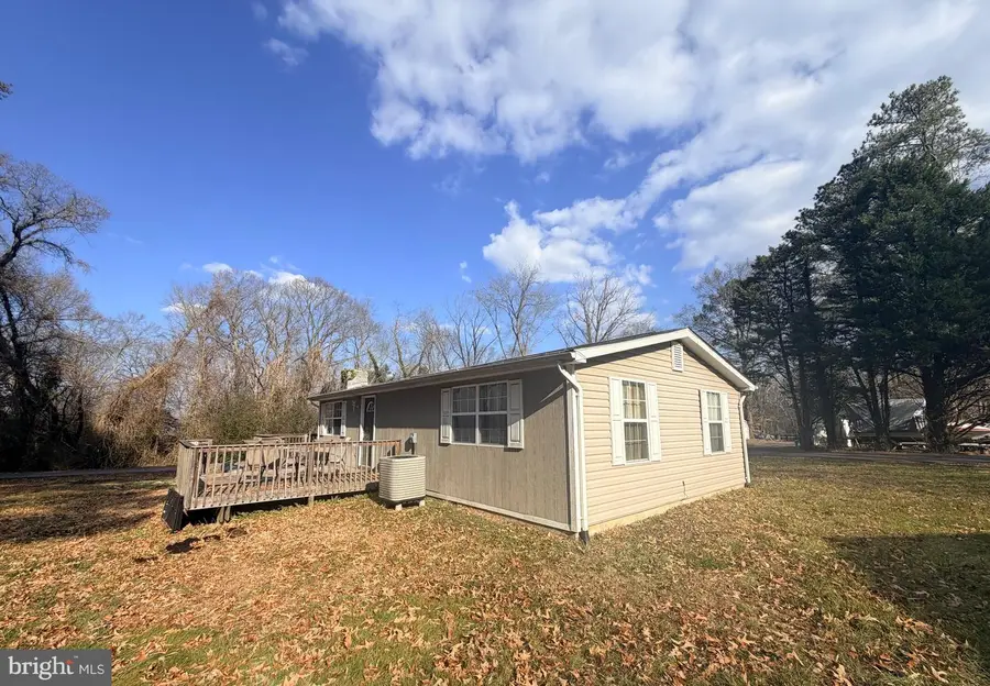 26445 Peninsular Dr, Hollywood, MD 20636 - Image #2