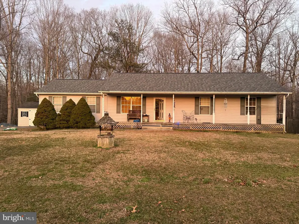 26926 Erin Dr, Mechanicsville, MD 20659 - Image #1