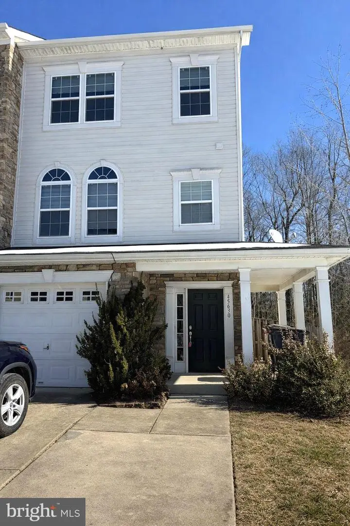 45630 Catalina Ln, California, MD 20619 - Image #1