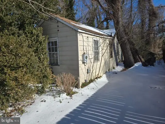 27160 Barton St, Mechanicsville, MD 20659 - #3