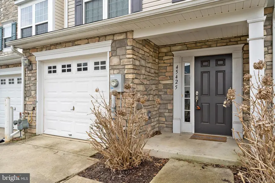 45425 Monterey Ln, California, MD 20619 - #2