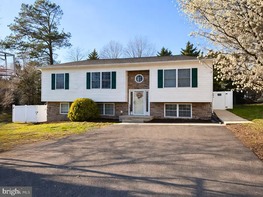 23260 Hilltop Dr, Bushwood, MD 20618 - #2