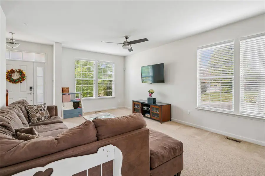 22244 Scott Cir, Lexington Park, MD 20653 - #3