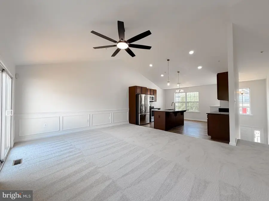 21096 Lizson Ct, California, MD 20619 - #3
