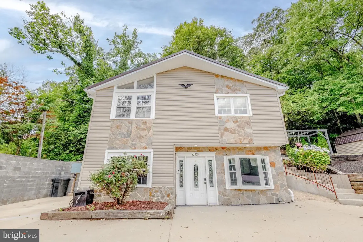 42205 Ridge Rd, Mechanicsville, MD 20659 - #1